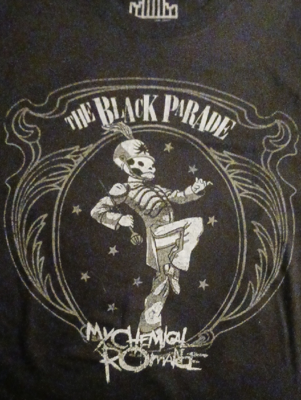 My Chemical Romance Concert Graphic Tee 'The Black Parade' Band Tee NWOT Unisex - Picture 1 of 2